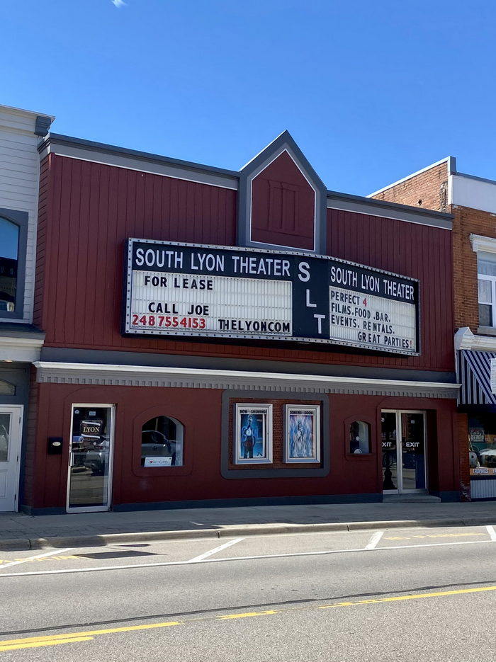 South Lyon Theatre - June 4 2022 (newer photo)
